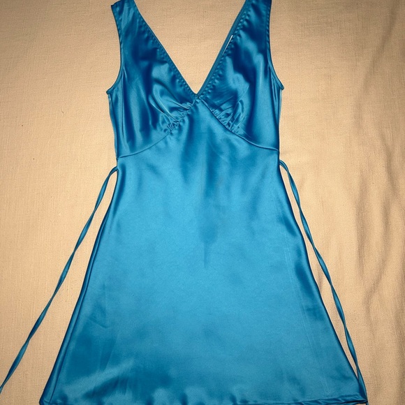 NWOT Peppermayo blue mini dress. Too small/short for me. I’m 5’4/130 lbs. - Picture 1 of 4
